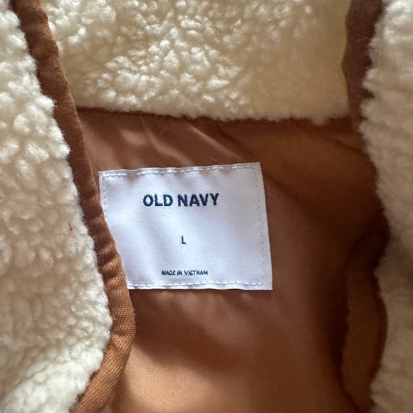 NWT Old Navy Vest - Picture 2 of 2